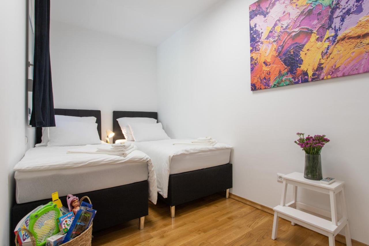 Lucky Apartment Omiš Eksteriør bilde